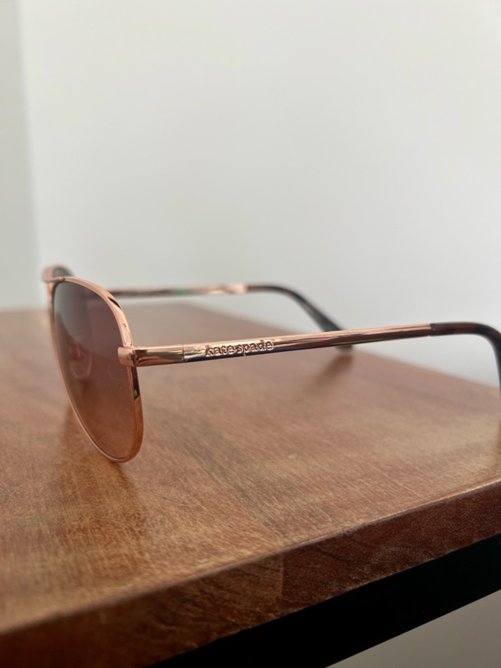 kate spade rose gold aviator sunglasses with brown gradient lenses